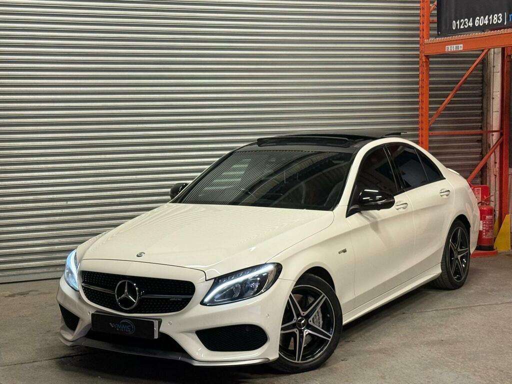 Mercedes-Benz C Class Saloon 3.0 C43 V6 Amg Premium Plus G-tronic 4Ma AV66KJX White #6
