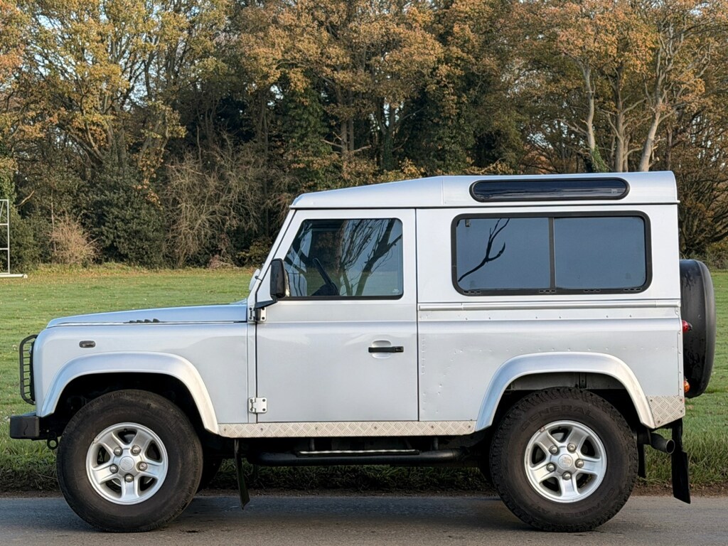 Land Rover Defender Grey #4