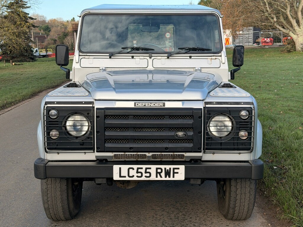 Land Rover Defender Grey #7