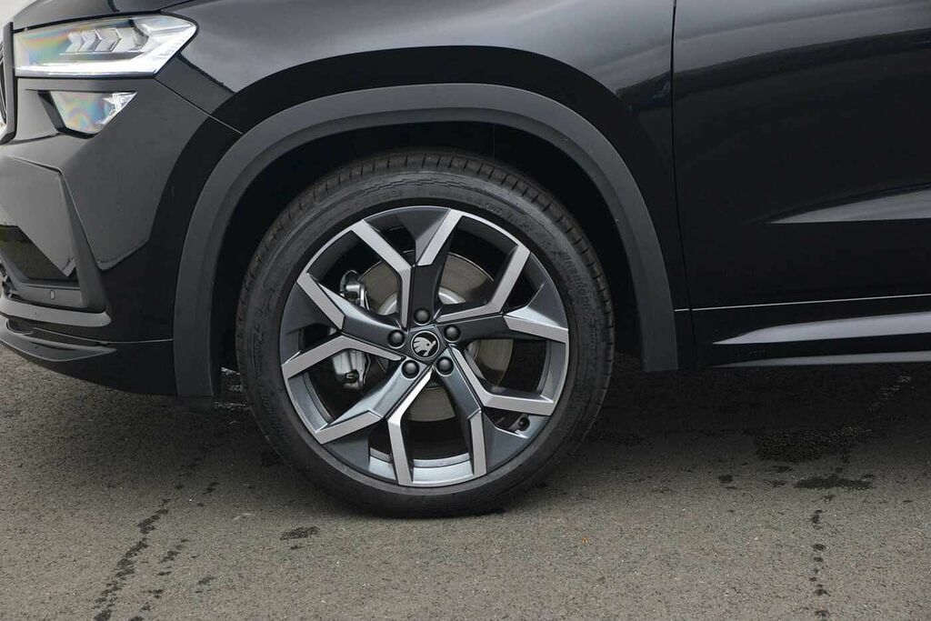 Skoda Kodiaq 1.5 Tsi E-tec Sportline Dsg 7 Seat SL75KGG Black #5