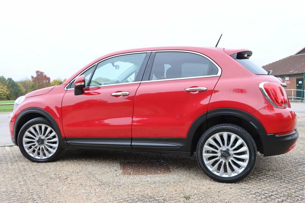Fiat 500X 1.6L Lounge Red #4