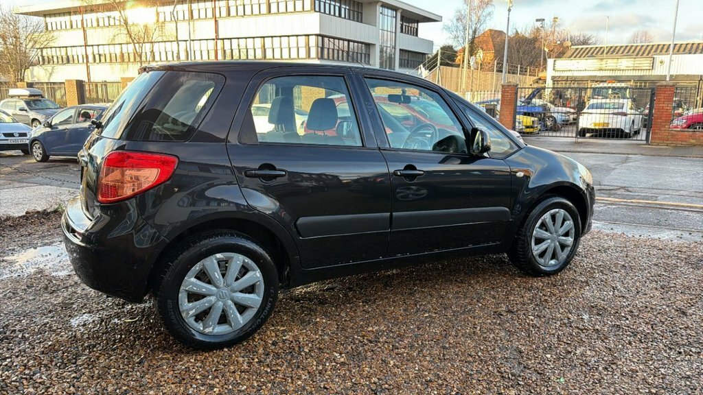 Suzuki SX4 Suv Blue #2