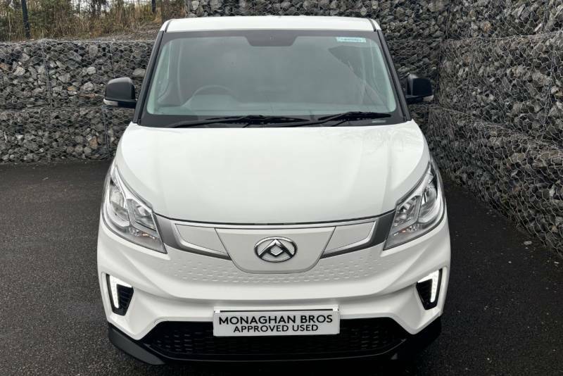Maxus  2.0 D20 Lwb Van White #27