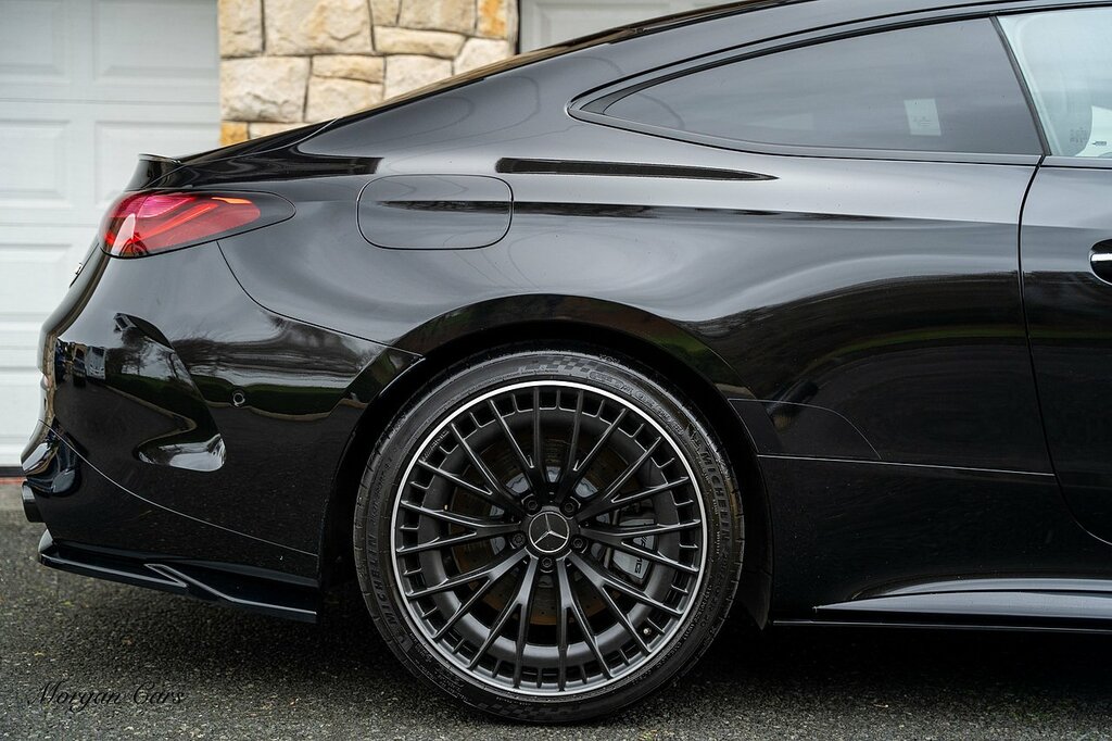 Mercedes-Benz CLE Class Mhev Night Edition Premium Plus Coupe Hyb  #5
