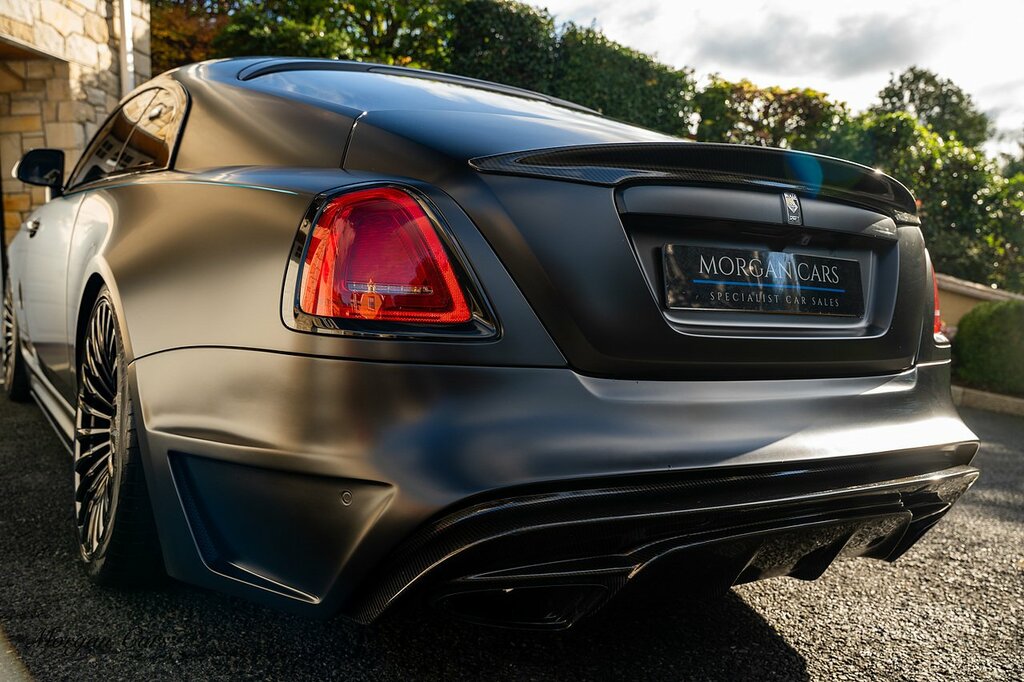 Rolls-Royce Wraith V12 Black #11