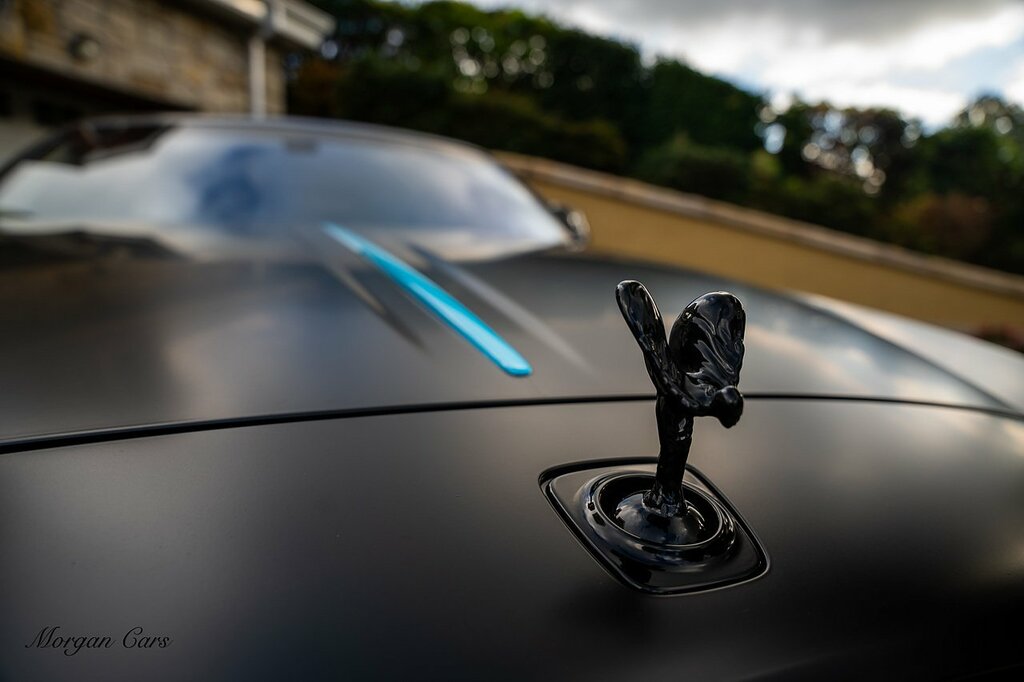 Rolls-Royce Wraith V12 Black #37