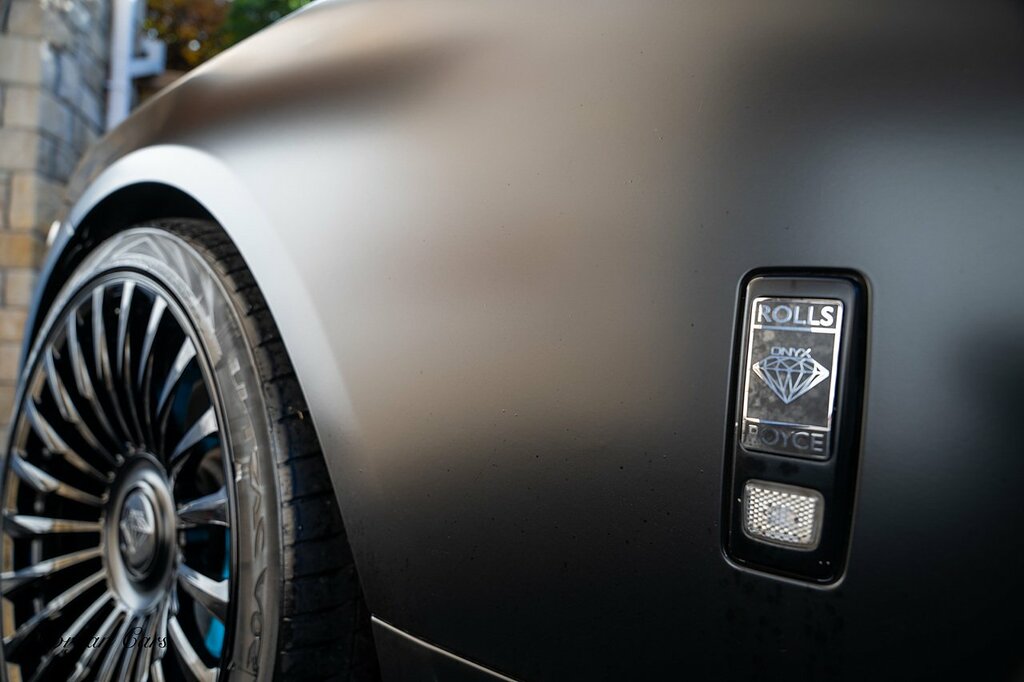 Rolls-Royce Wraith V12 Black #23