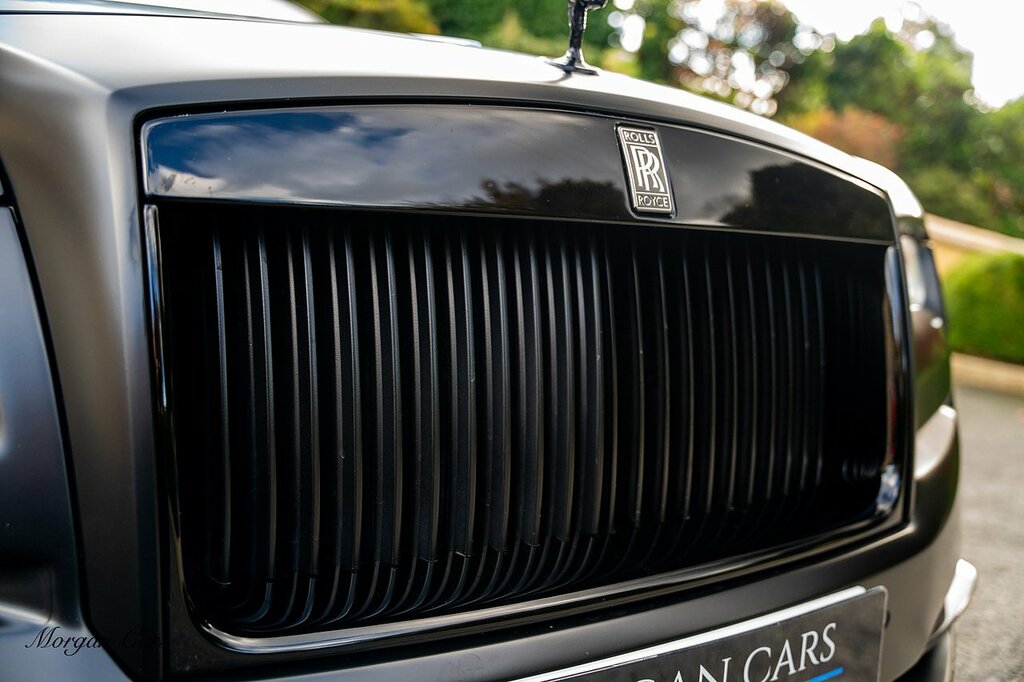 Rolls-Royce Wraith V12 Black #35