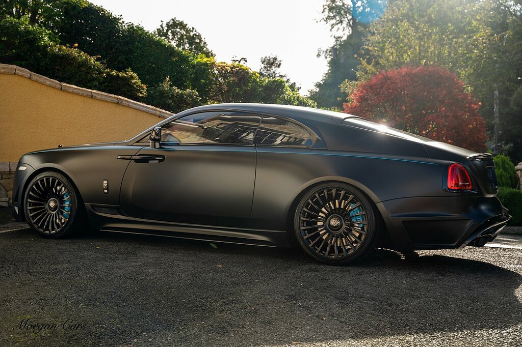 Rolls-Royce Wraith V12 Black #22
