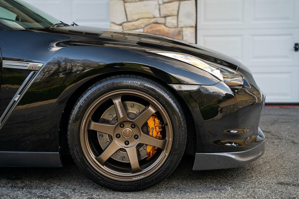 Nissan GT-R Coupe White #8