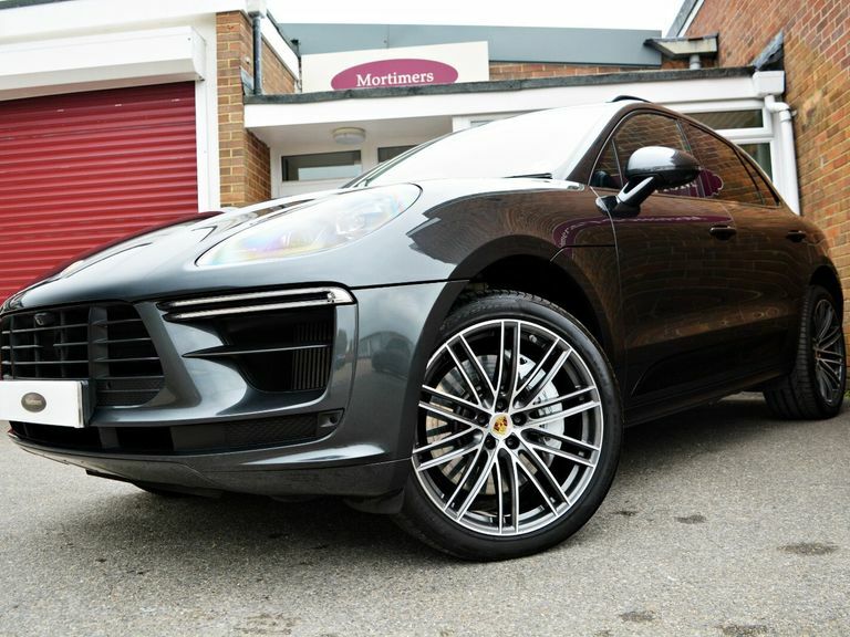 Porsche Macan Turbo Pdk EF69OVR Grey #3