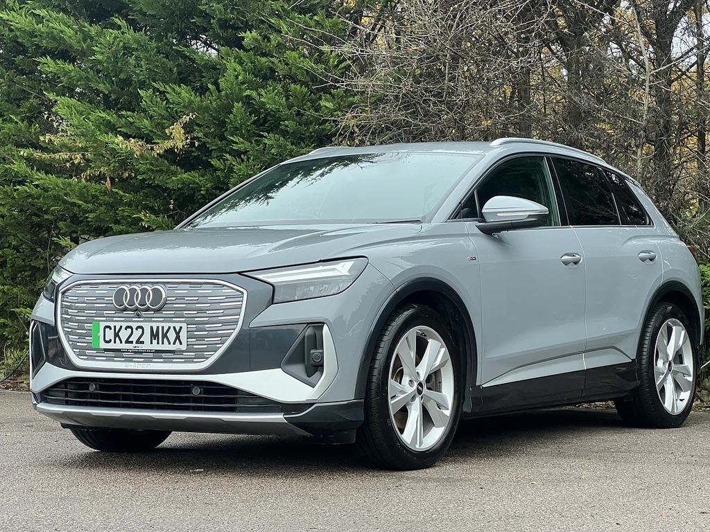 Audi Q4 E Tron 40 S Line Suv 82Kwh 204 Ps P CK22MKX Grey #2