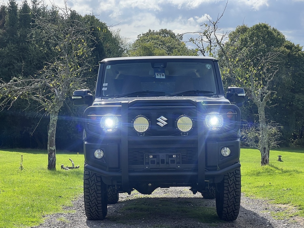 Suzuki Jimny Suv #5