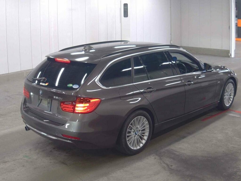 BMW 3 Series 320I Luxury Touring #5