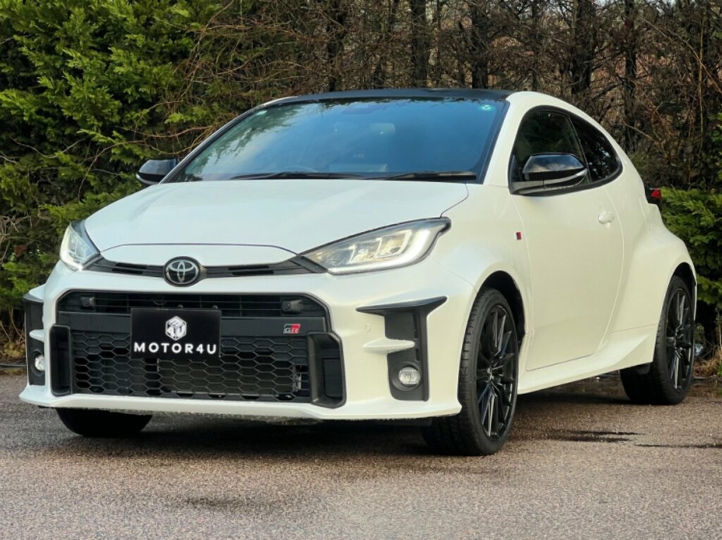 Toyota Yaris Gr Sport GN21FHU #3