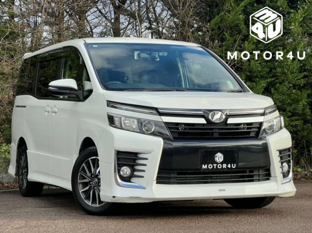 Toyota Voxy Zs Modellista Aero 