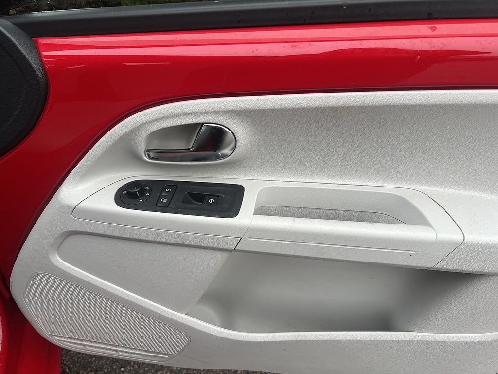 Volkswagen Up High Up GN62OZK  #3