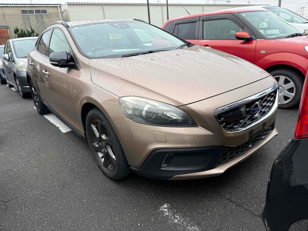 Volvo V40 Cross Country T5 Cross Country Lux Nav Awd Gold #3