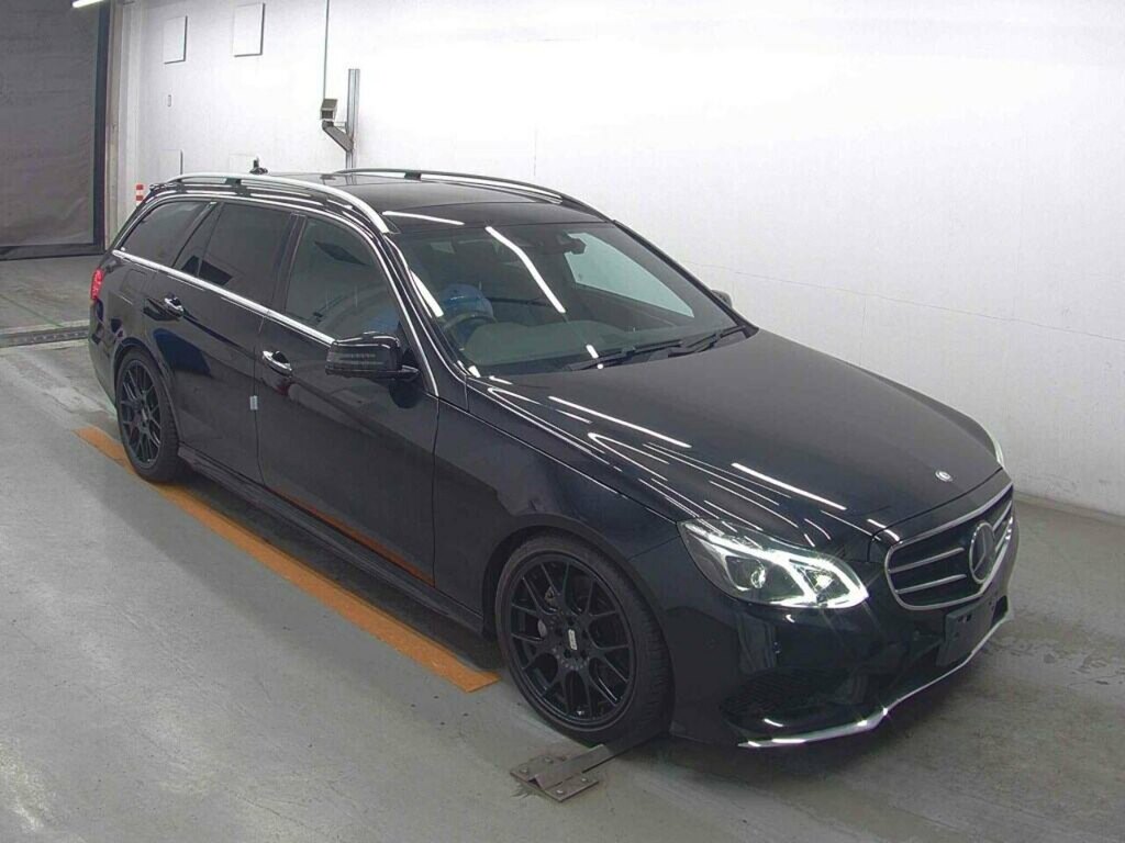 Mercedes-Benz E Class E 400 Amg Line Edition   #2