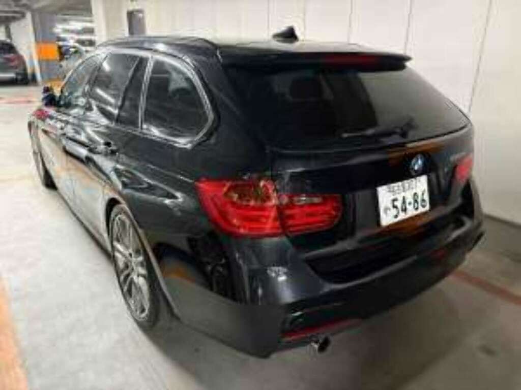 BMW 3 Series Touring M-sport #5
