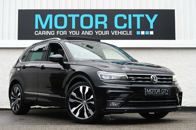 Volkswagen Tiguan 2.0 Tdi R-line Suv Dsg 4Motion Euro 6 Black
