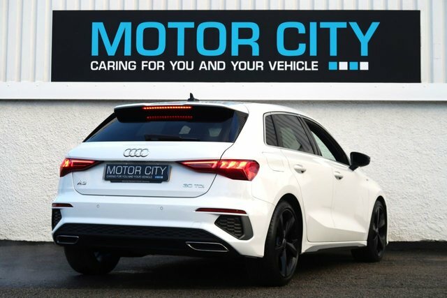 Audi A3 2.0 Tdi 30 S Line Sportback Euro YV21UJF White #3