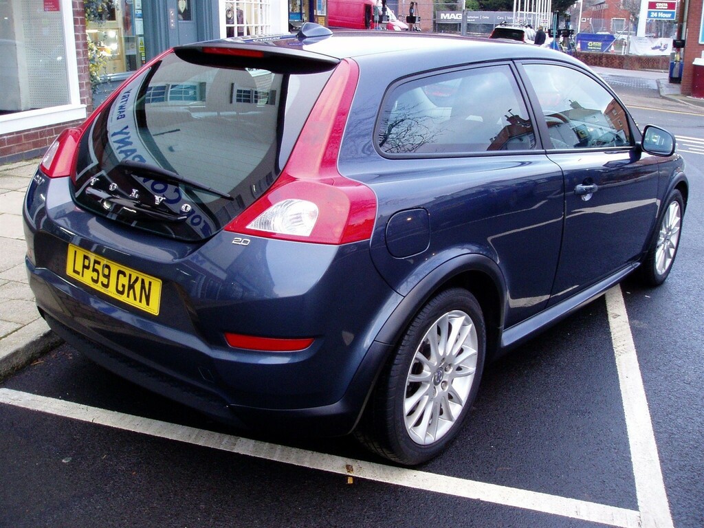 Volvo C30 2.0 Se Lux Sports Coupe Euro 5 #3