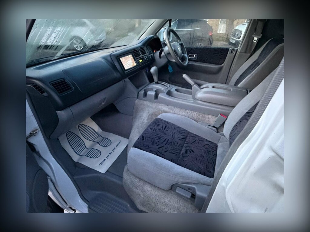 Mazda Bongo Mpv 202121 White #15