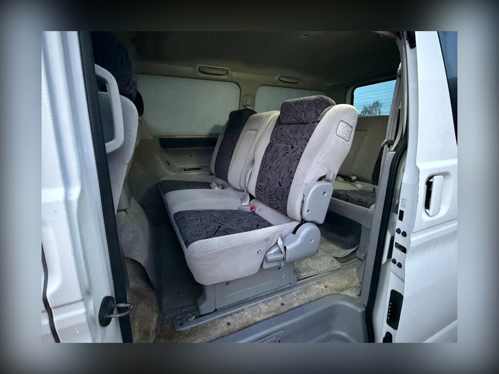 Mazda Bongo Mpv 202121 White #18