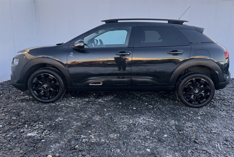 Citroen C4 Cactus 1.2 Puretech Origins Hatchback E PK69NDX Black #4