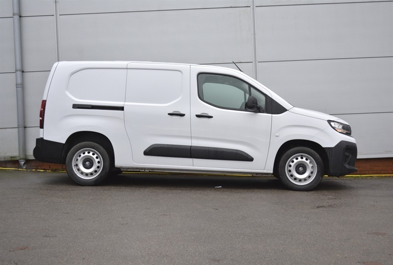 Vauxhall Combo 1.5 Turbo D 2300 Prime XL Crew Van Double Cab 6Dr White #6