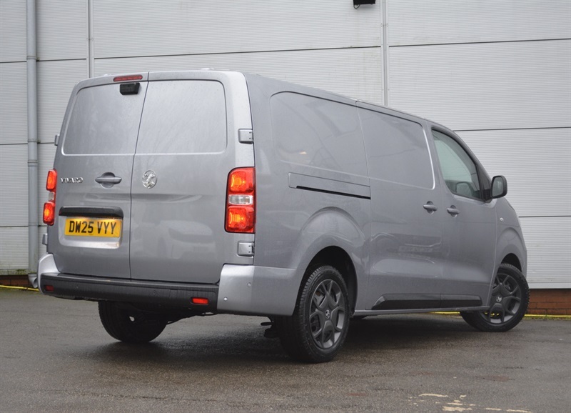 Vauxhall Vivaro 1.5 Turbo D Pro XL Panel Van 6Dr Lwb Grey #5