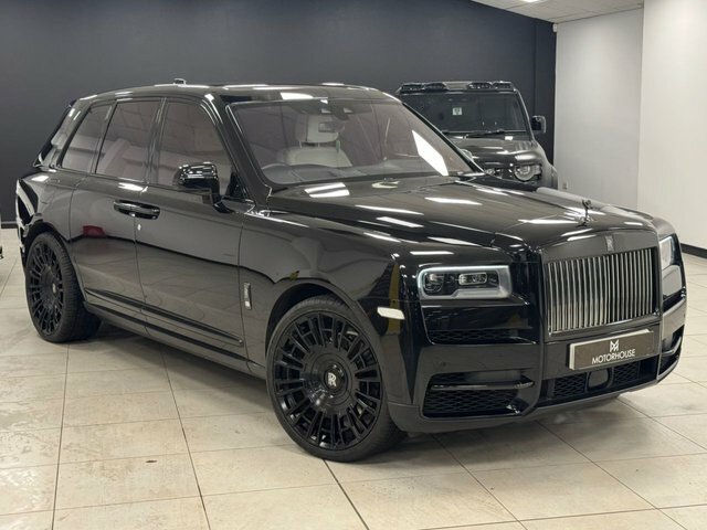 Rolls-Royce Cullinan 2022 6.75 V12 Black Badge Suv 4Wd Black #6