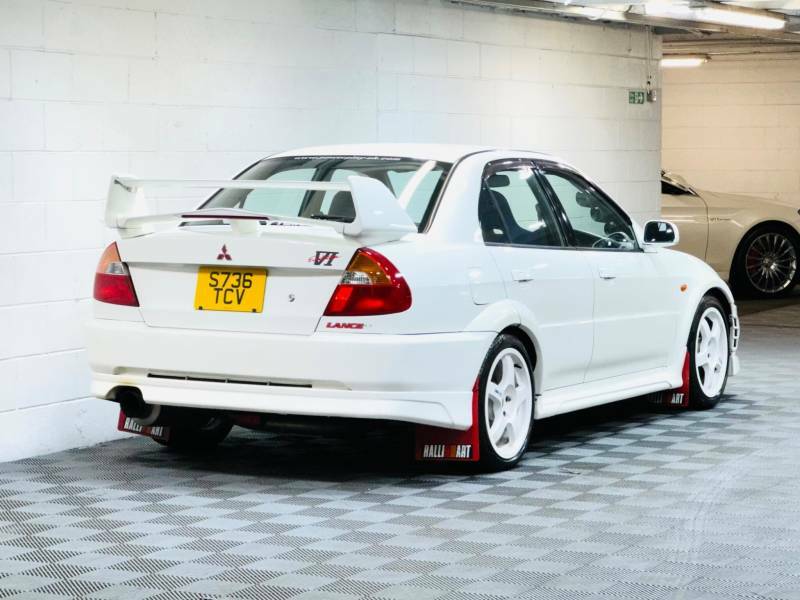 Mitsubishi Lancer Saloon Evo 7 Gsr Jdm 2018 White #4
