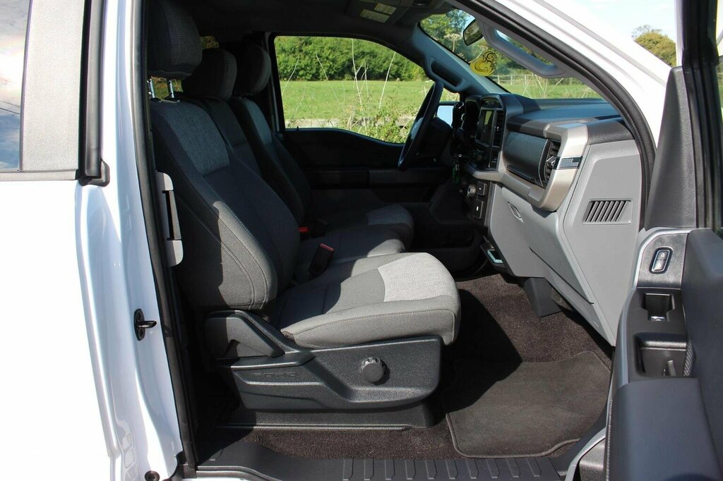 Ford F-150 Xlt 5.0L V8 4Wd Long Bed Silver #61