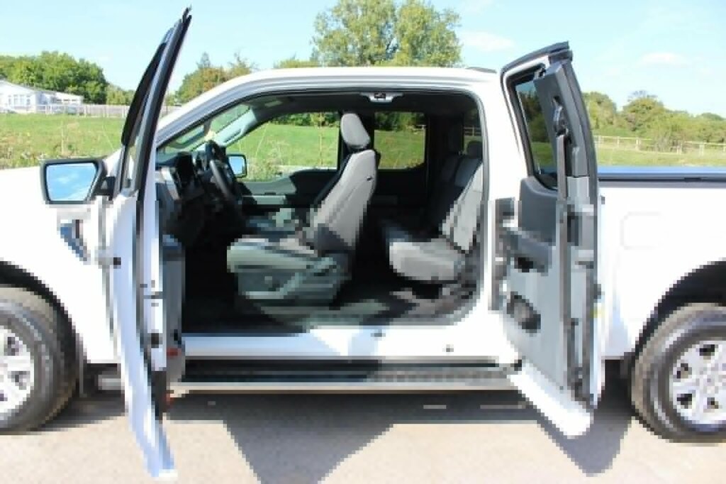 Ford F-150 Xlt 5.0L V8 4Wd Long Bed Silver #34