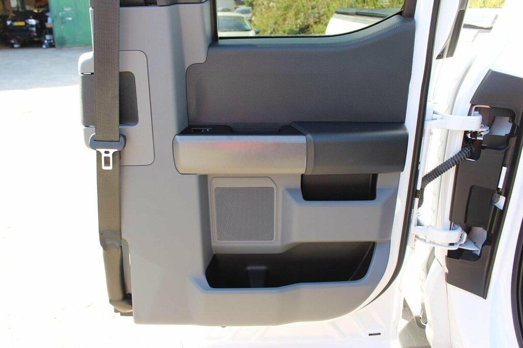 Ford F-150 Xlt 5.0L V8 4Wd Long Bed Silver #59