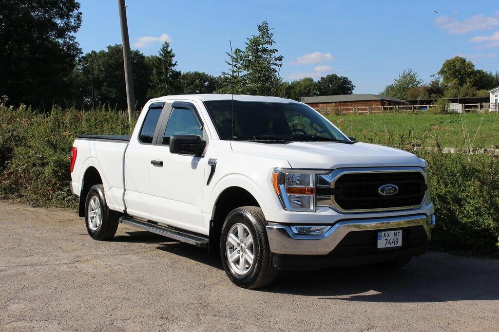 Ford F-150 Xlt 5.0L V8 4Wd Long Bed Silver #50