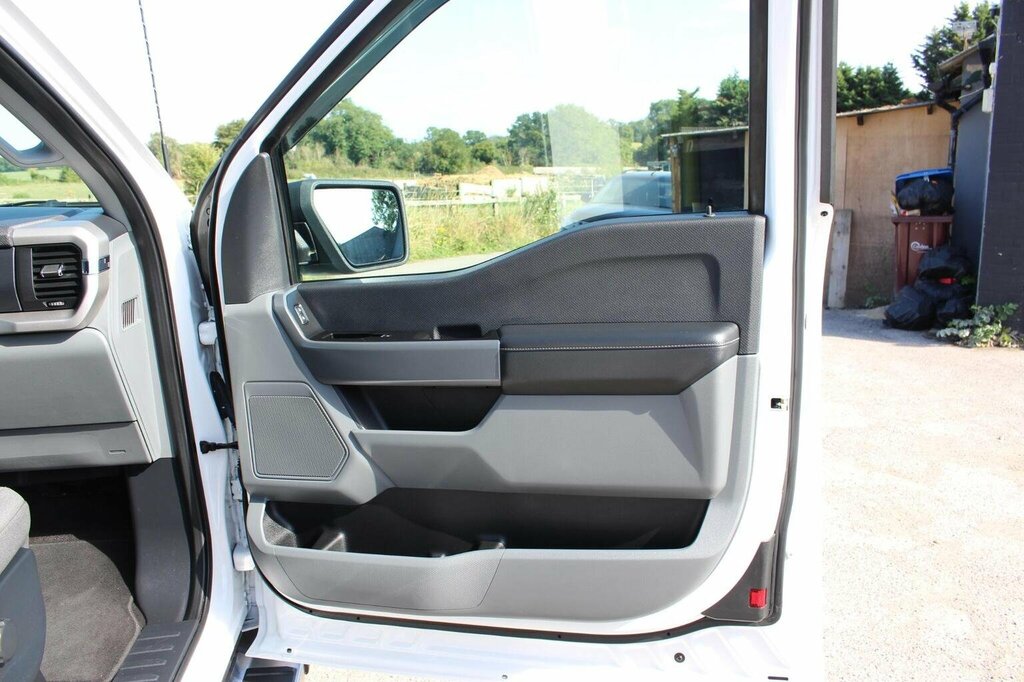 Ford F-150 Xlt 5.0L V8 4Wd Long Bed Silver #60