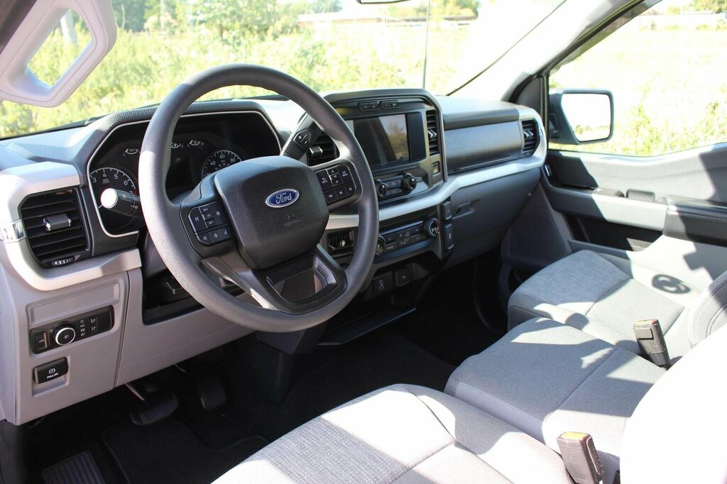 Ford F-150 3.3L V6 Xlt Super Cab White #3