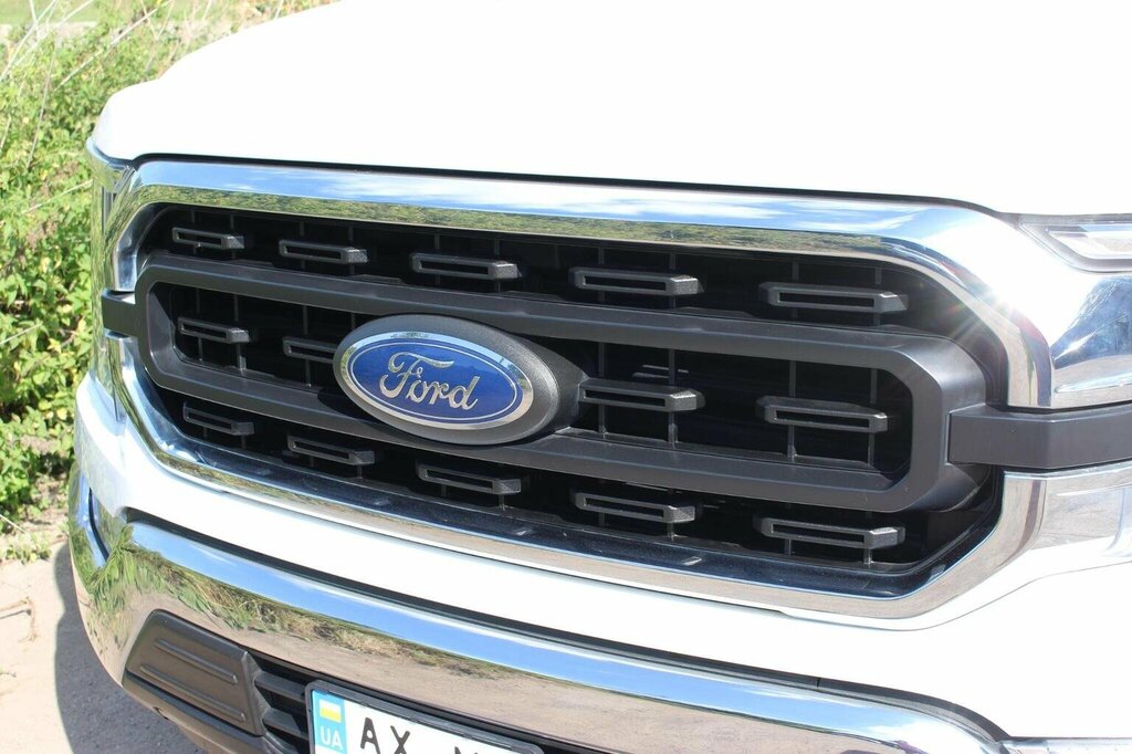 Ford F-150 Xlt 5.0L V8 4Wd Long Bed Silver #28