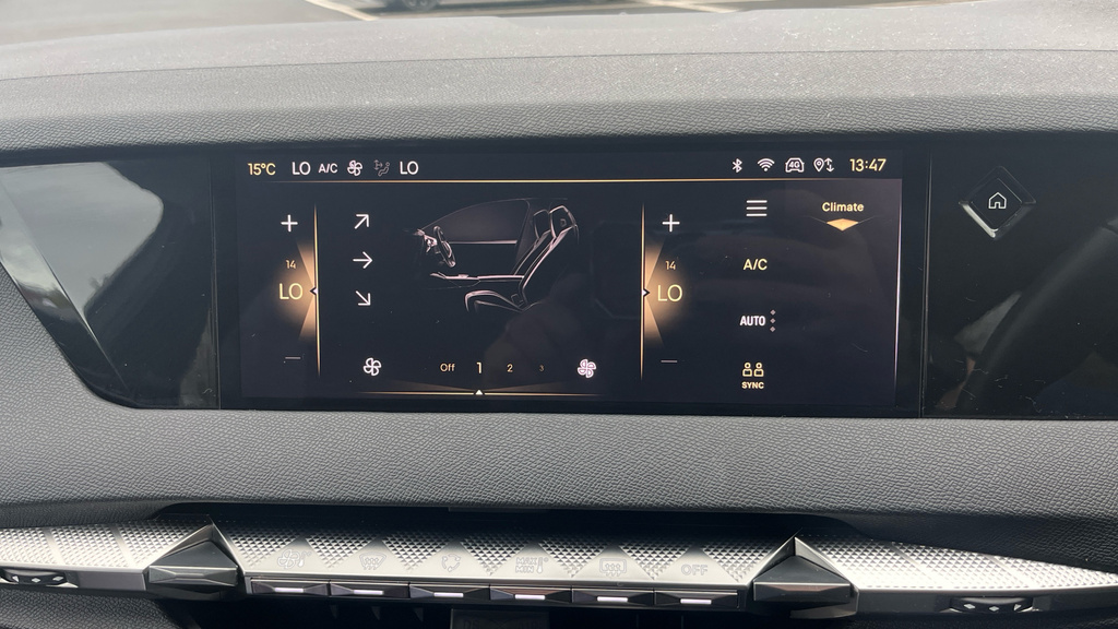 DS DS 4 Crossback 1.5L Performance Line Black #27