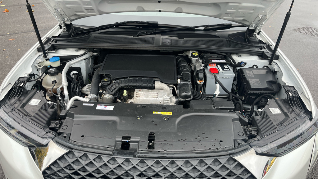 DS DS 4 Crossback 1.5L Performance Line Black #16