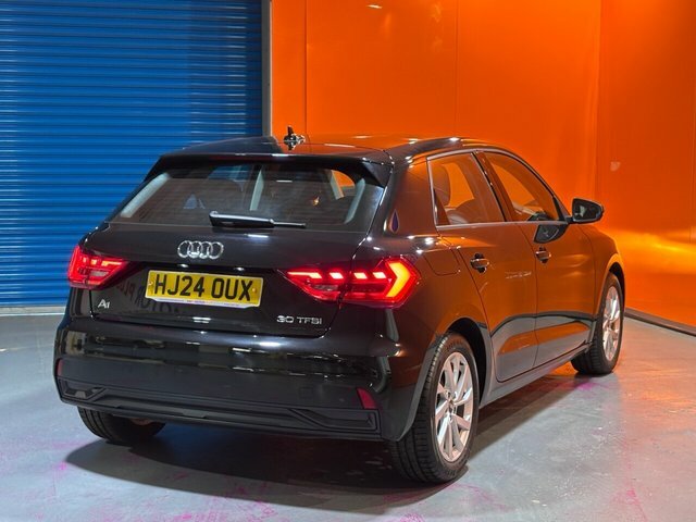 Audi A1 1.0 Tfsi 30 Sport Sportback S Tronic Eu HJ24OUX Black #5