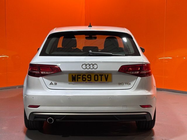 Audi A3 1.6 Tdi 30 Sport Sportback Euro White #6