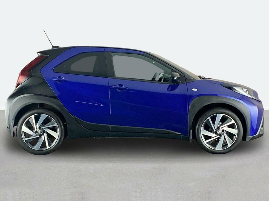 Toyota Aygo X 1.0 Vvt-i Edge BG72UTO Blue #2