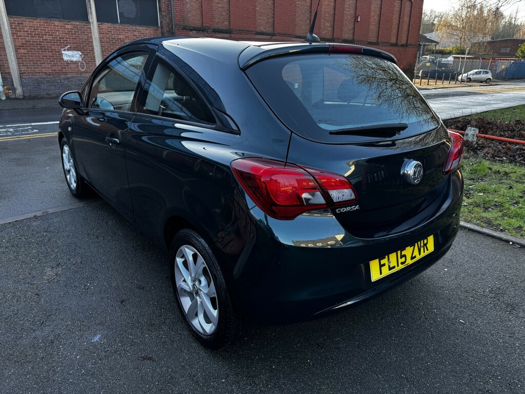 Vauxhall Corsa Hatchback 1.2 I Excite 201515 FL15ZVR Green #4