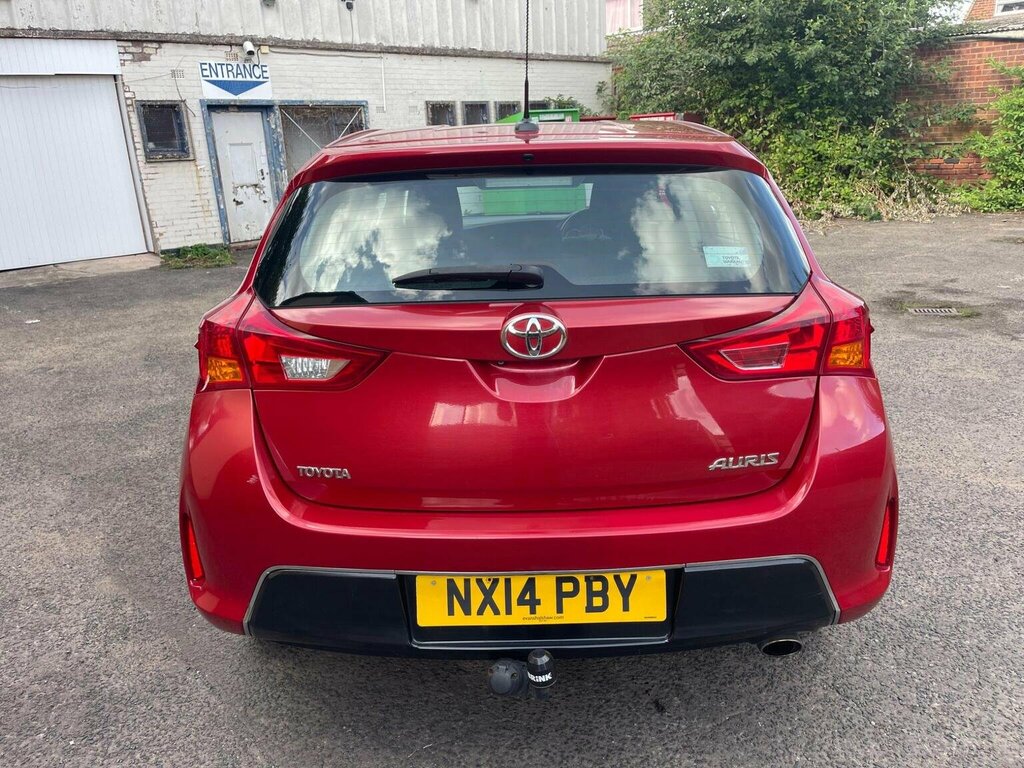 Toyota Auris Hatchback 1.6 V-matic Icon Euro 5 201414 NX14PBY Red #6