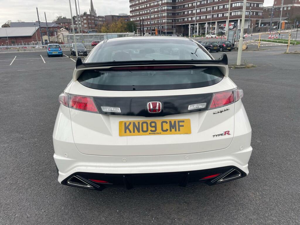 Honda Civic Hatchback 2.0 I-vtec Type R Championship White White #5