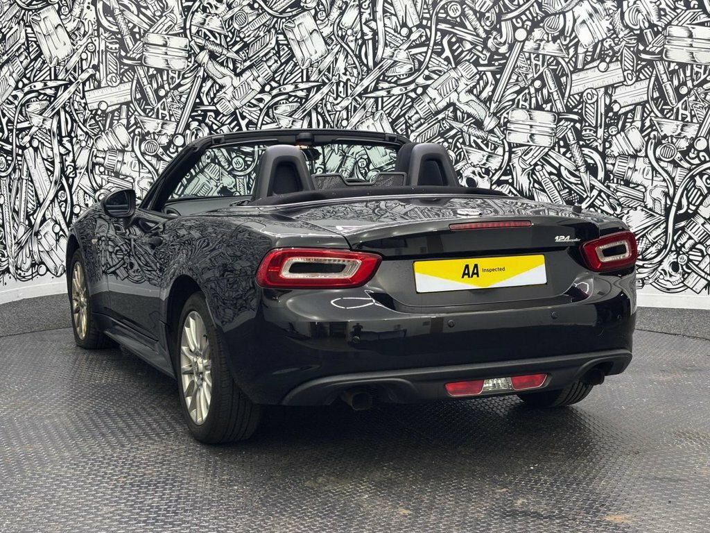Fiat 124 Spider 1.4L Classica RE16SSE Black #6